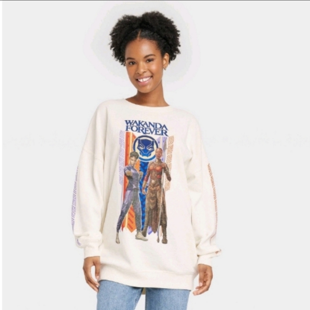 Marvel Black Panther Wakanda Forever Oversized Graphic Sweatshirt Cream NEW!